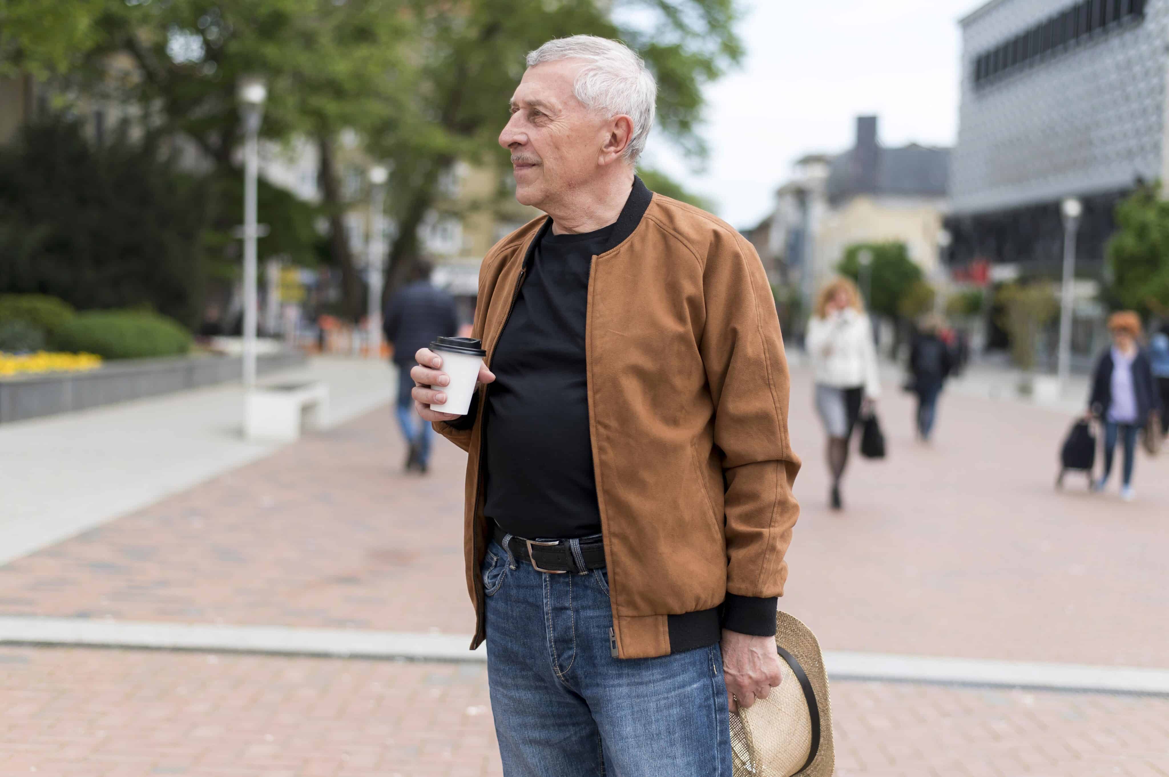 mistakes that instantly make mature men look desperate