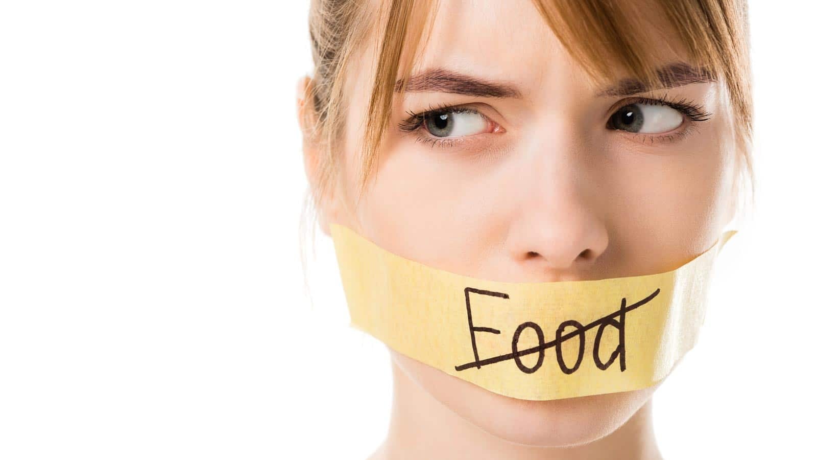 do not eat food. disordered eating patterns. lightfieldstudios via 123rf